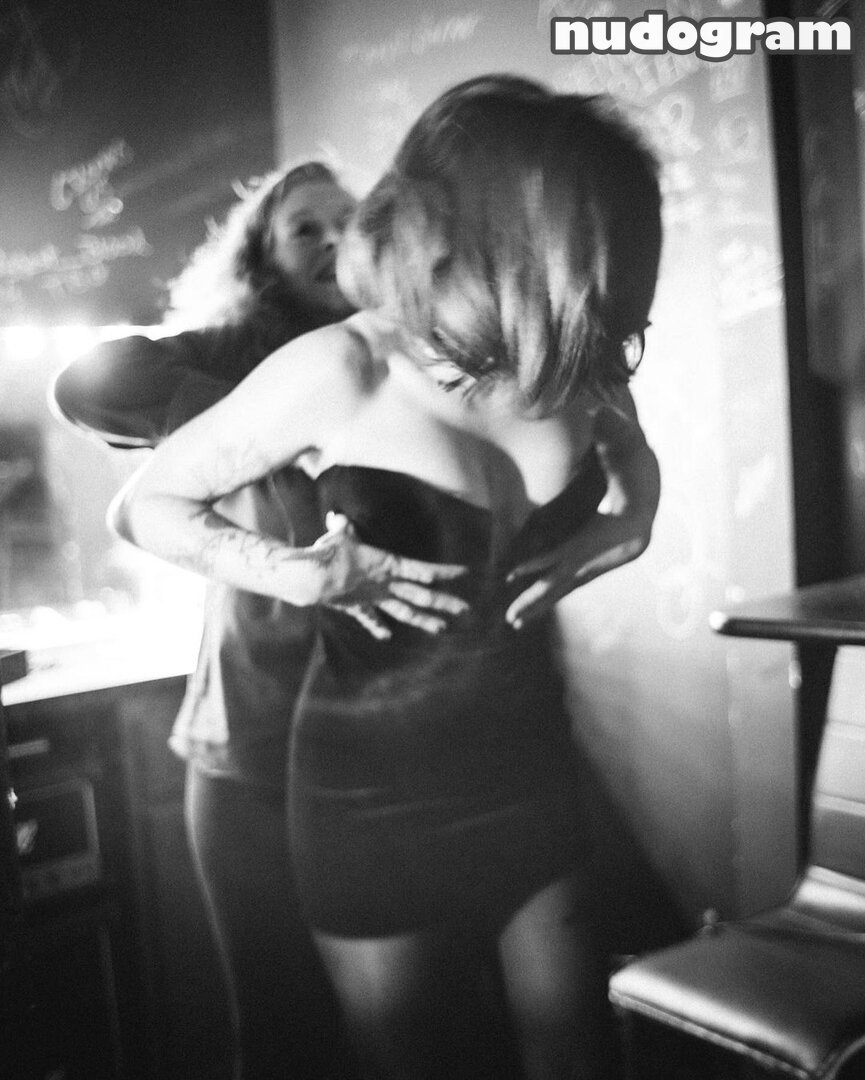 Amanda Shires  amandapearlshires Фото утечки OnlyFans обнаженная №30 -  Nudogram v2.1