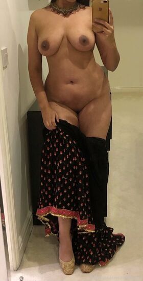 Amber Johal Nude Leaks OnlyFans Photo 29