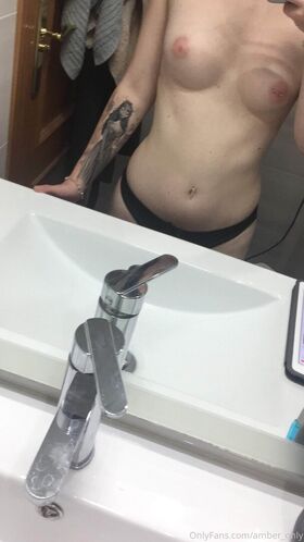 amber_only Nude Leaks OnlyFans Photo 27