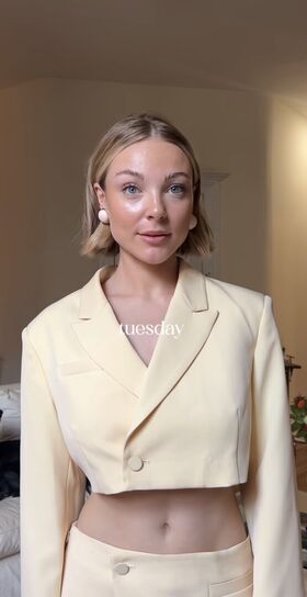 Amber Yackzan Гола изтичане OnlyFans снимка 1