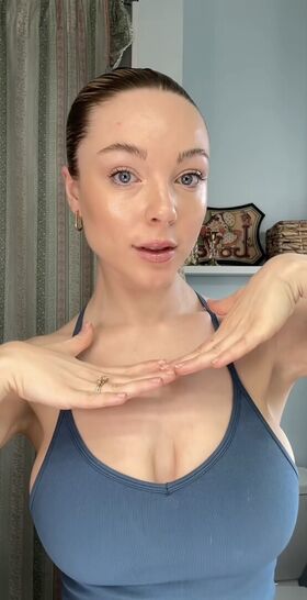 Amber Yackzan Гола изтичане OnlyFans снимка 15