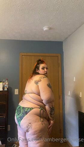 ambergenovese Nude Leaks OnlyFans Photo 2