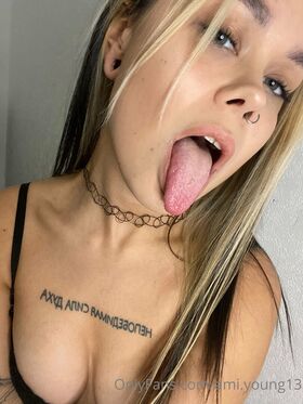 ami.young13 Nude Leaks OnlyFans Photo 5