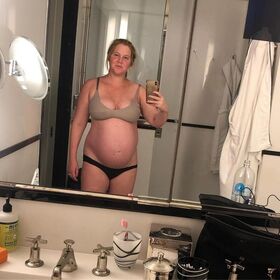 Amy Schumer Nude Leaks OnlyFans Photo 1