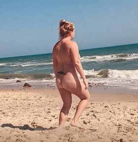 Amy Schumer Nude Leaks OnlyFans Photo 4