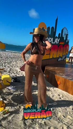 Ana Castela Foto filtrada desnuda de OnlyFans 86