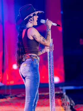 Ana Castela Foto filtrada desnuda de OnlyFans 103