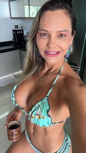 Ana Claudia Lopes Nude Leaks OnlyFans Photo 3