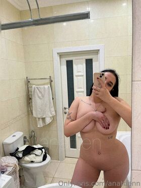 anattienn Nude Leaks OnlyFans Photo 6