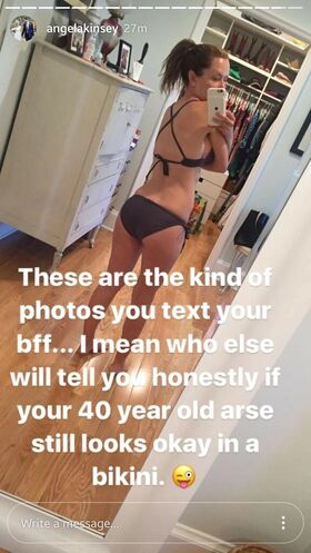 Angela Kinsey Nude Leaks OnlyFans Photo 9