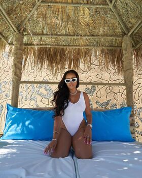 Angela Simmons Nude Leaks OnlyFans Photo 21