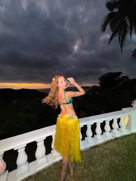 Angela Velotti Nude Leaks OnlyFans Photo 43