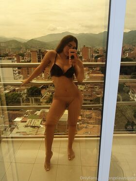 Angela Vera Nude Leaks OnlyFans Photo 28