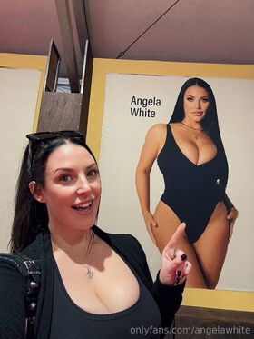 Angela White Nude Leaks OnlyFans Photo 884