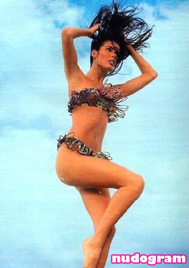 Angie Harmon  angieharmon Фото утечки OnlyFans обнаженная №38 - Nudogram  v2.1