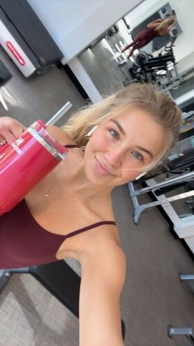 Aniela Leon नग्न लीक OnlyFans फोटो 278