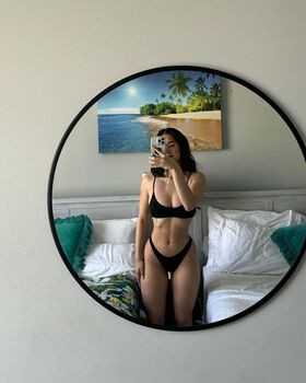 Anisia Martinez Nude Leaks OnlyFans Photo 1