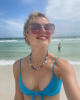 Anna Grace Barlow Naakte Leaks OnlyFans Foto 12