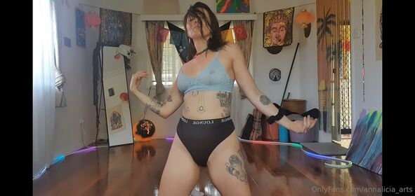 annalicia_arts Nude Leaks OnlyFans Photo 6