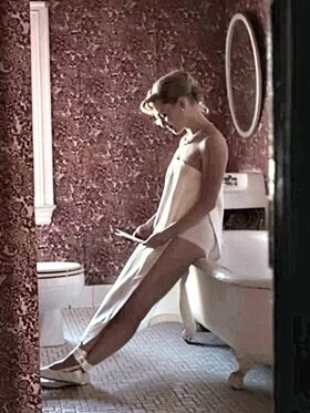 AnnaSophia Robb Nude Leaks OnlyFans Photo 158