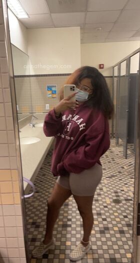 AnnatheGem صورة OnlyFans العارية المسربة 72