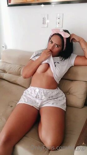 Anne Giovanna Nude Leaks OnlyFans Photo 37