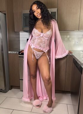 Annemoore Vuotanut alastonkuva OnlyFans 64