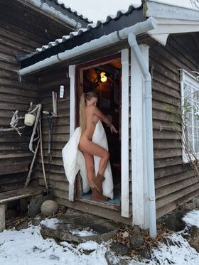Annette Soknes Nude Leaks OnlyFans Photo 280