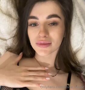 annie_minor Nude Leaks OnlyFans Photo 23