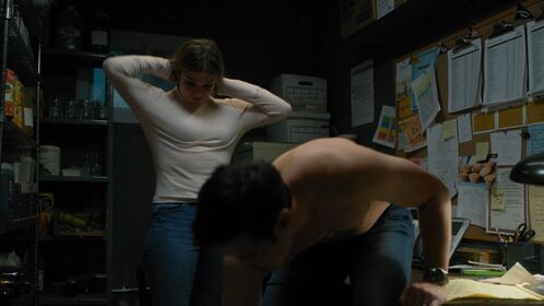 Annie Murphy Fotografie scursă ilegal OnlyFans dezbrăcată 77