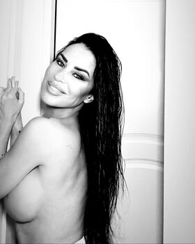 Antonella Mosetti Nude Leaks OnlyFans Photo 33