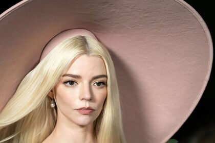 Anya Taylor-Joy Nude Leaks OnlyFans Photo 336