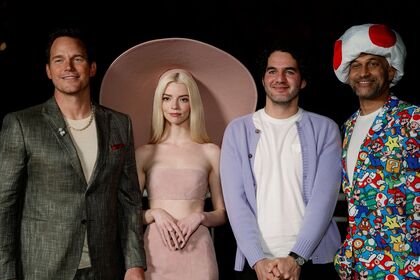 Anya Taylor-Joy Nude Leaks OnlyFans Photo 337