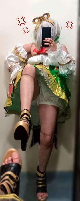 Anyacchi Foto trapelata OnlyFans nuda 18