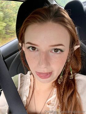 anyalaasmr صورة OnlyFans العارية المسربة 14