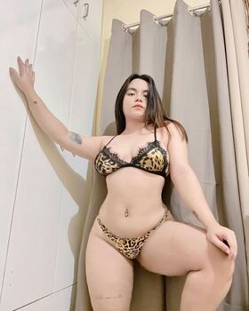Ara Belle Nude Leaks OnlyFans Photo 16