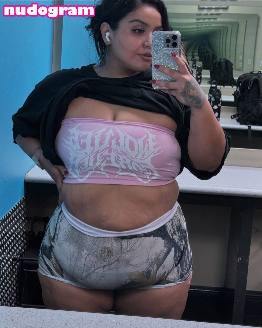 OnlyFans leaked photo 3