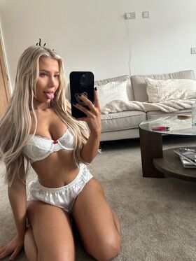 ariagrayx Nude Leaks OnlyFans Photo 13