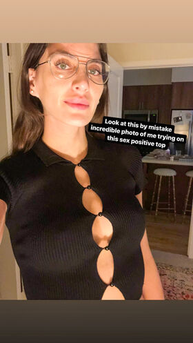 Ariana Basseri Nude Leaks OnlyFans Photo 16