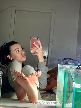 arianafeet8 Nude Leaks OnlyFans Photo 11