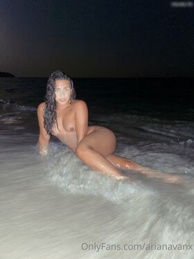 ArianaVanX