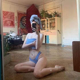 Ariane Ganz Nude Leaks OnlyFans Photo 3