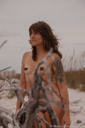 Arielle Scarcella Nude Leaks OnlyFans Photo 31