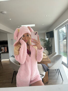 arigrayx Vuotanut alastonkuva OnlyFans 28