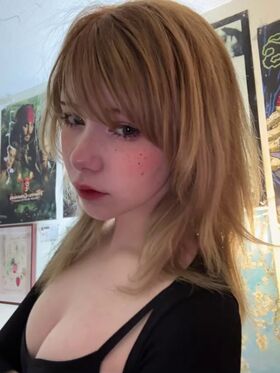 ashisbees صورة OnlyFans العارية المسربة 176