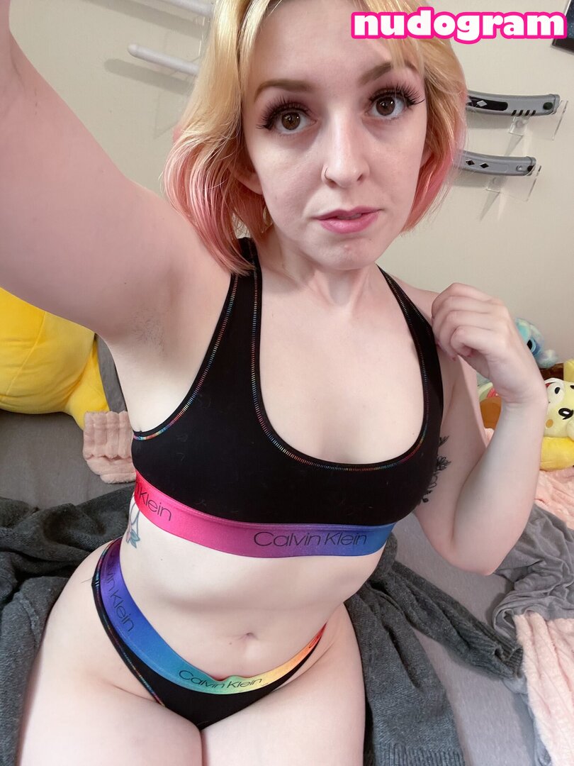 Ashleigh Tano  ashlatano  ashleightano 裸露泄露OnlyFans照片5 - Nudogram v2.1