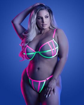 Ashley Alexiss Nude Leaks OnlyFans Photo 239