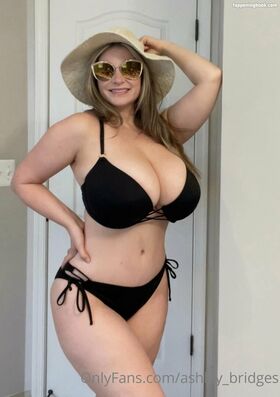 Ashley Bridges Nude Leaks OnlyFans Photo 38