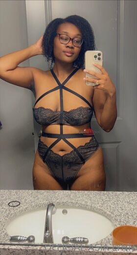 asialynnbby Nude Leaks OnlyFans Photo 29