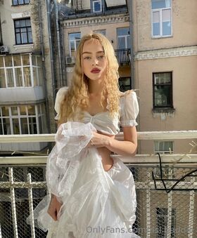 asibaddie Nude Leaks OnlyFans Photo 2